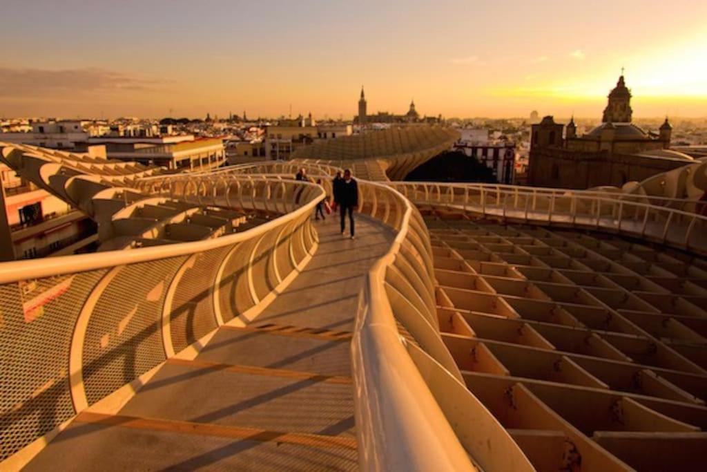 Penthouse!!! Center Of Seville!!! 2 Bedroom + 2 Bath!!! Exterior photo