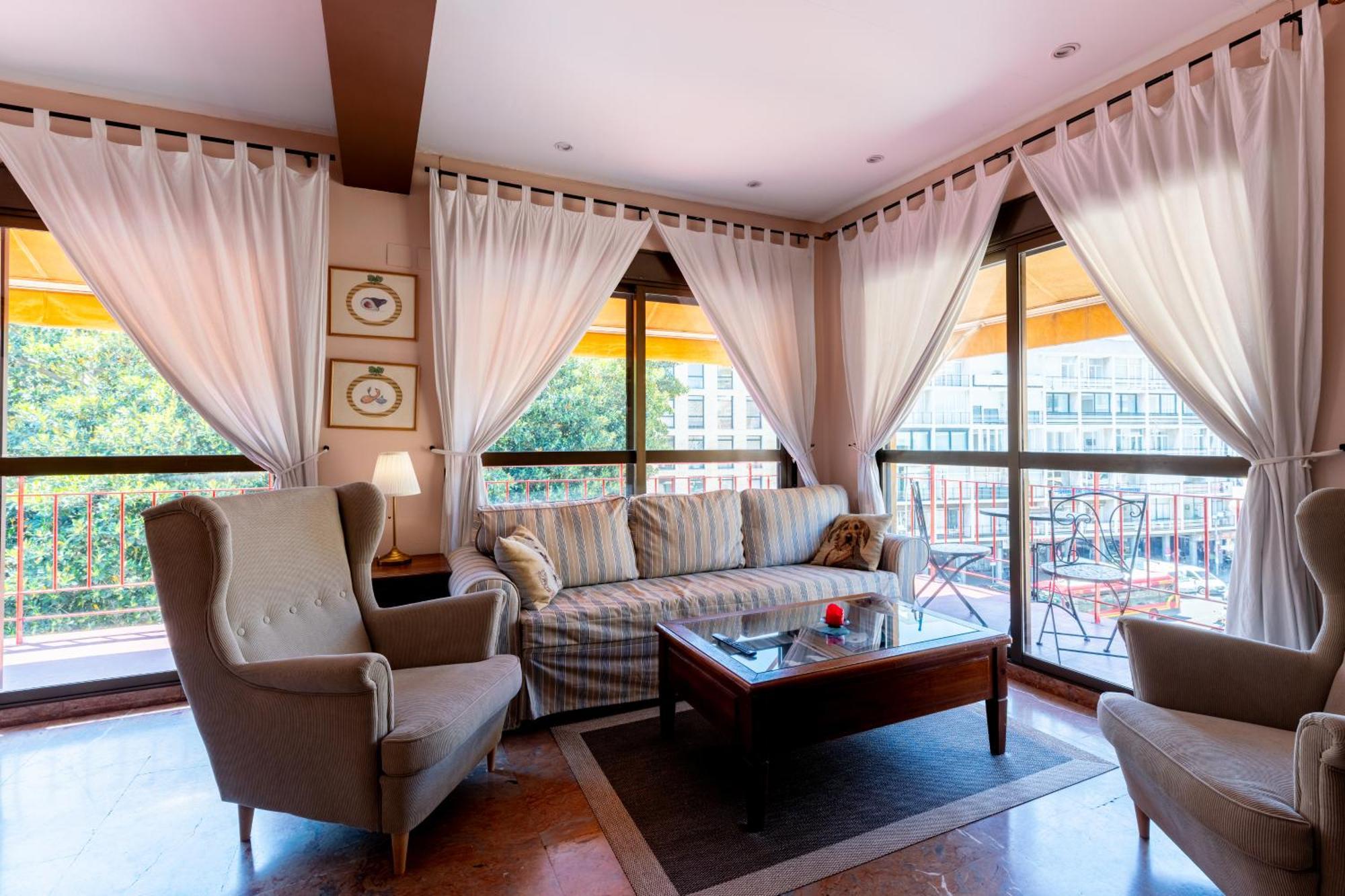 Penthouse!!! Center Of Seville!!! 2 Bedroom + 2 Bath!!! Exterior photo